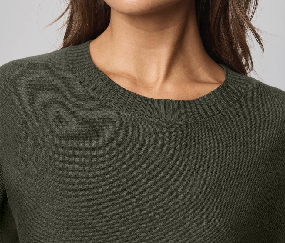 Lightweight Cashblend Pullover Sweater