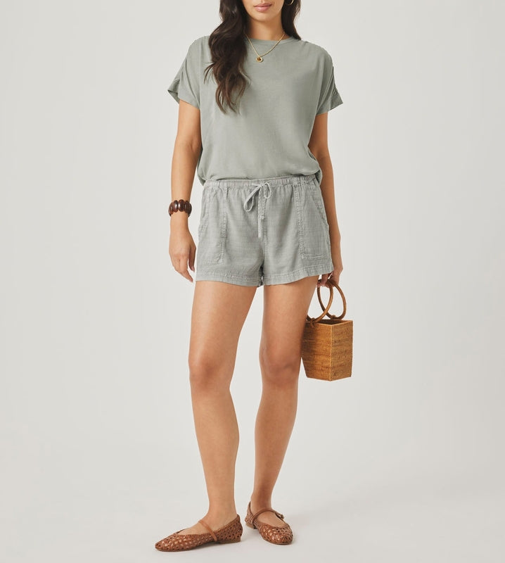 Textured Gentle Short Shorts
