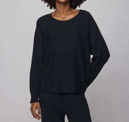 Lightweight Cashblend Pullover Sweater