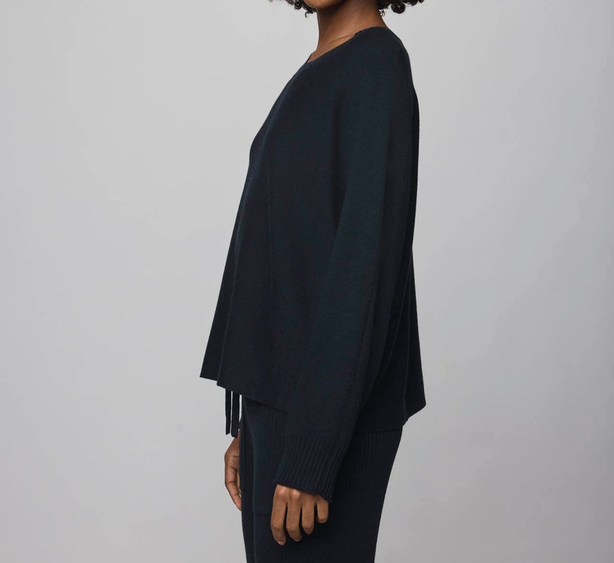 Lightweight Cashblend Pullover Sweater