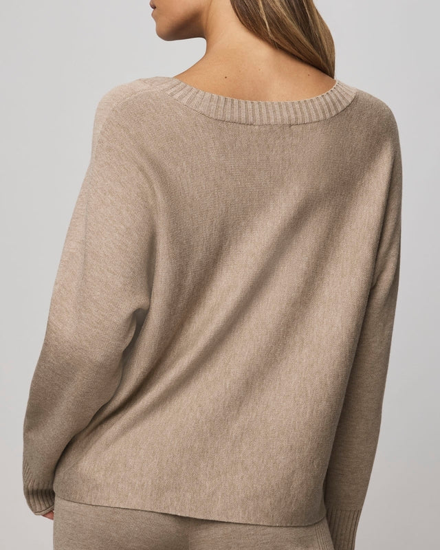 Lightweight Cashblend Pullover Sweater