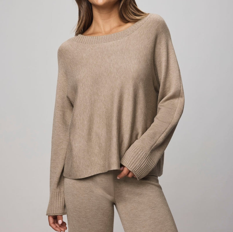Lightweight Cashblend Pullover Sweater