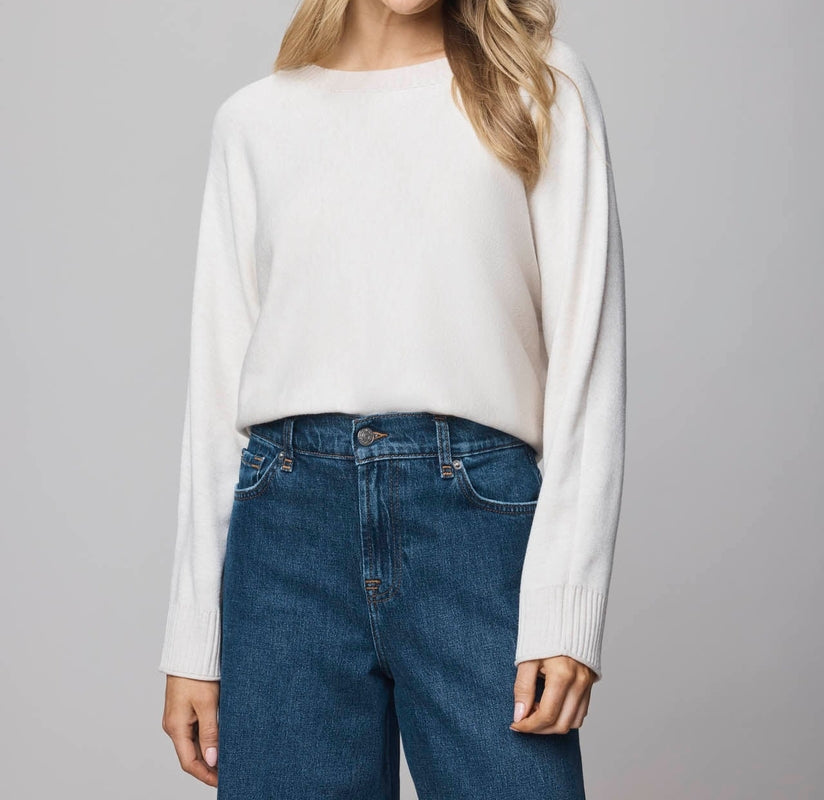 Lightweight Cashblend Pullover Sweater