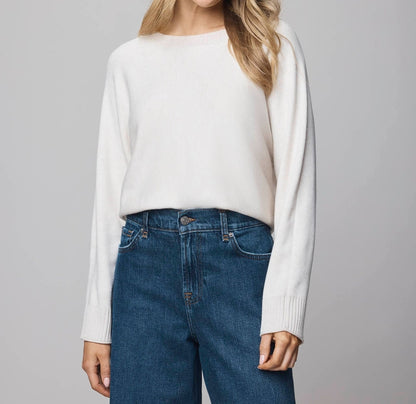 Lightweight Cashblend Pullover Sweater