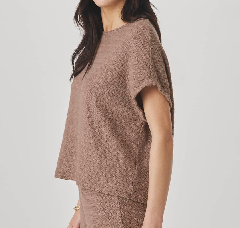 Short Sleeve Top Pullover