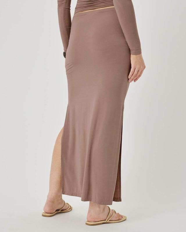 Modern Sunsoft Midi Skirt