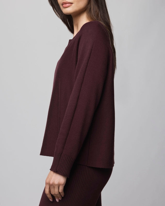Lightweight Cashblend Pullover Sweater