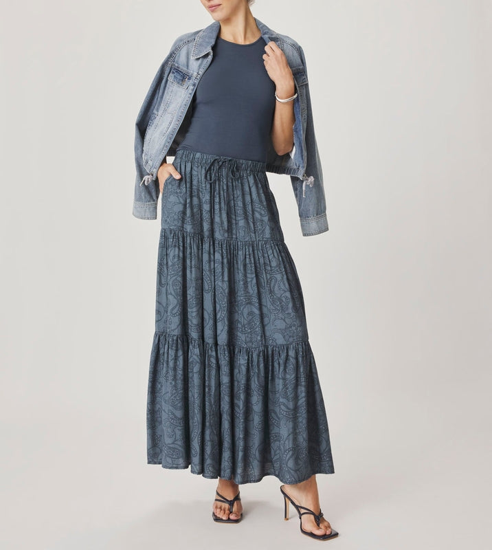 Refined Airy Paisley Skirt