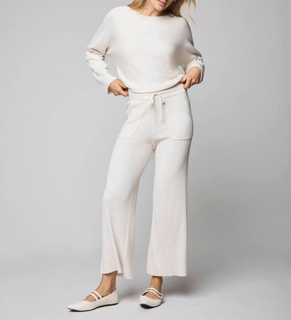 Lightweight Cashblend Pullover Sweater