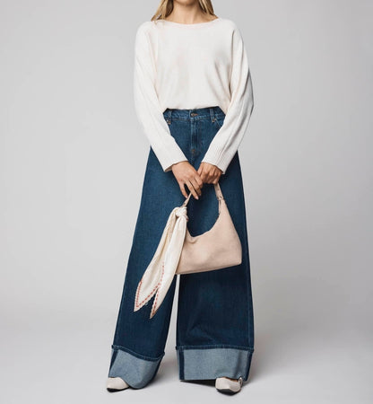 Lightweight Cashblend Pullover Sweater