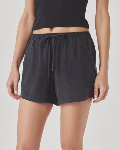 Textured Gentle Short Shorts