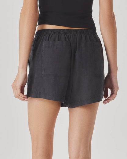 Textured Gentle Short Shorts