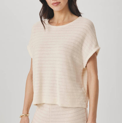 Short Sleeve Top Pullover