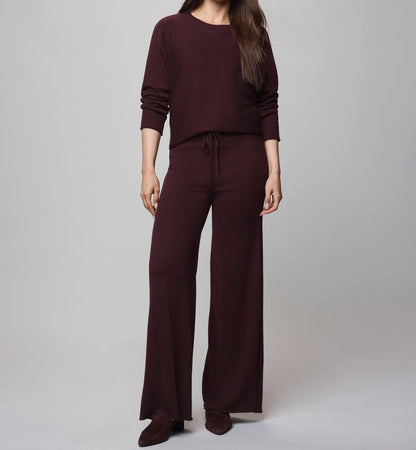 Lightweight Cashblend Pullover Sweater