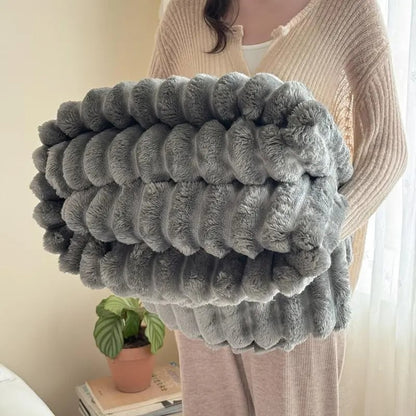 Thickened rabbit plush&milk velvet cover blanket